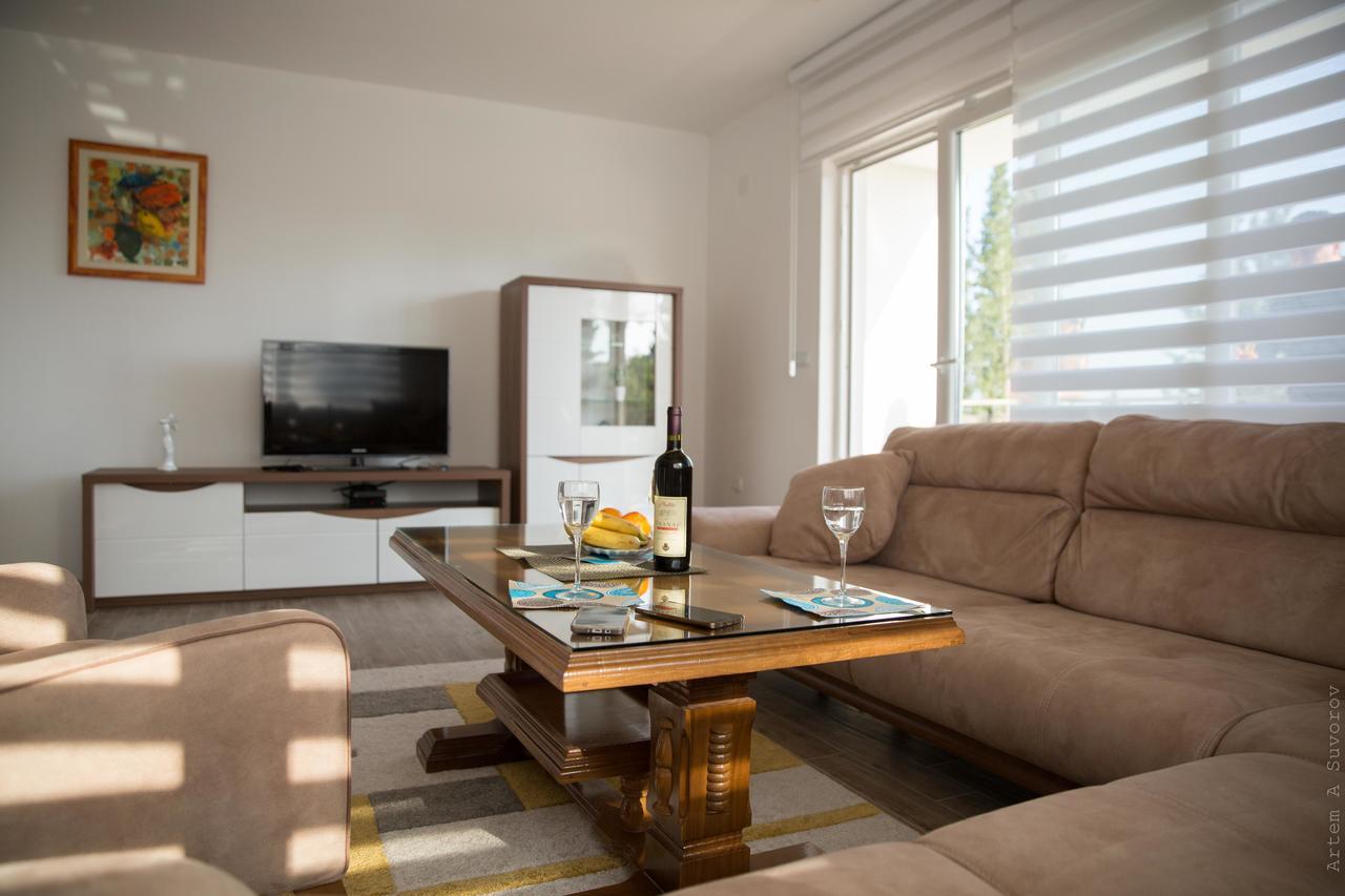 Apartments Sunny Hill Tivat Exterior photo